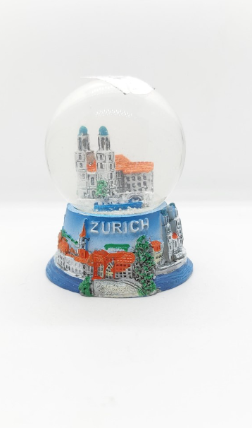 SMALL SNOWBALL - SWITZERLAND - ZURICH